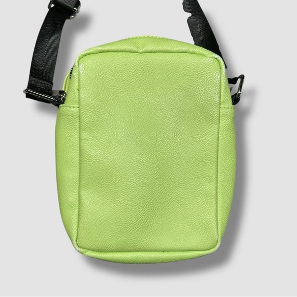 Buckle-Down Invader Zim Gir Crossbody And Mini Bag Keychain - Picture 6 of 16